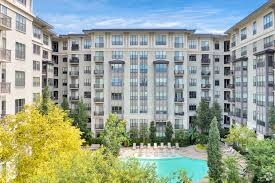 The Susanne apartments at 1701 W Alabama St