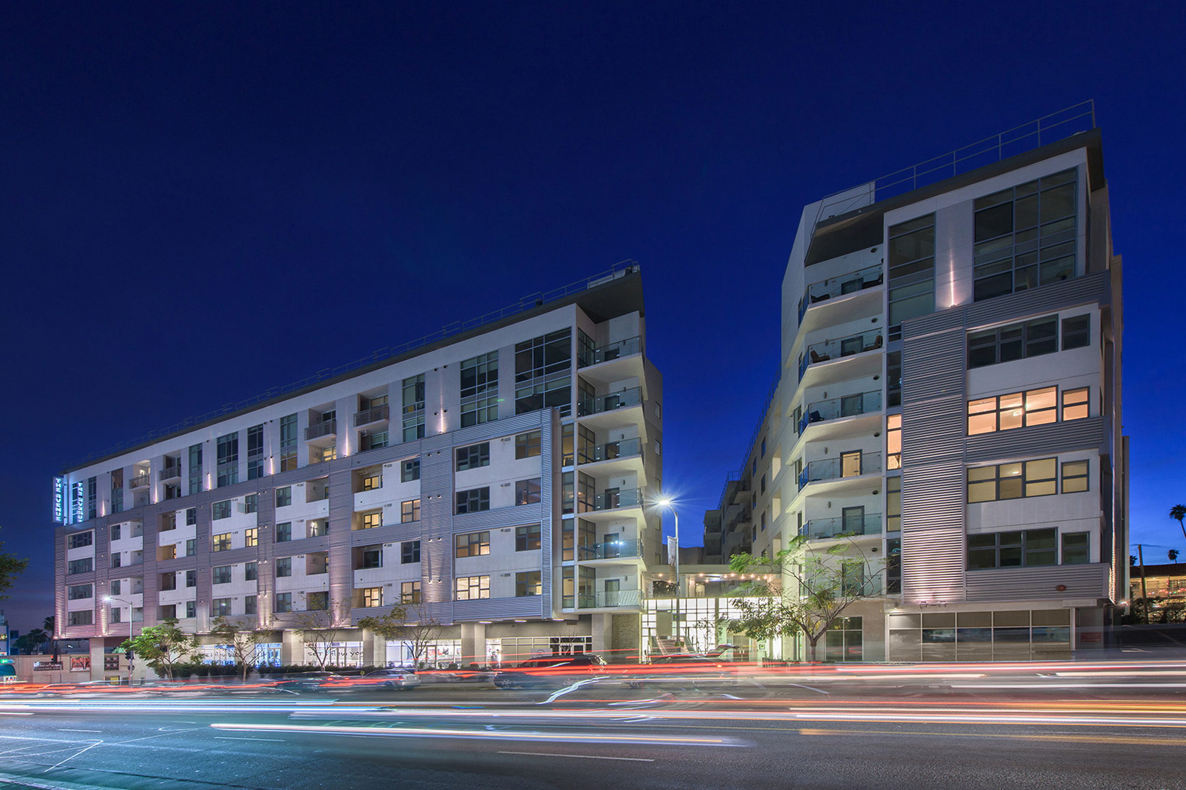 The Hollywood apartments at 6801 Hollywood Blvd