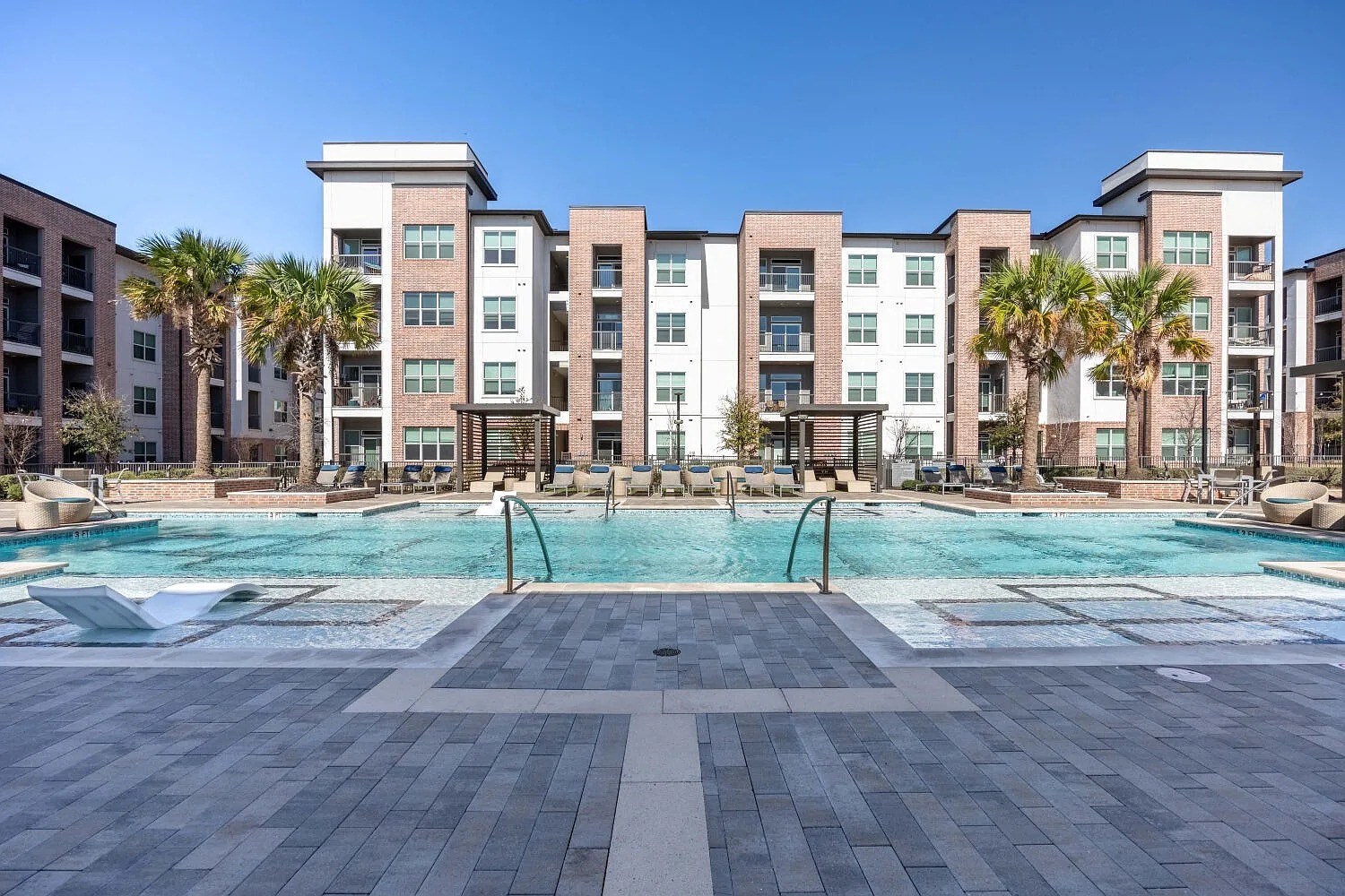 Windsor Republic Row apartments at 11520 Rock Rose Ave